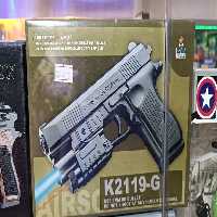 اسباب بازی تفنگ  لیزری و چراغدار مدل K2119-G کیفیت عالی ، خارجی