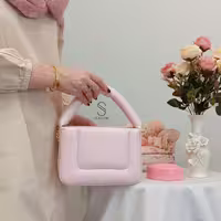 کیف دستی و دوشی دخترانه و زنانه با بند بسیار نرم چرم میشا