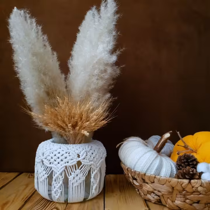 گلدان شیشه ای کاور مکرومه مدل بیتا