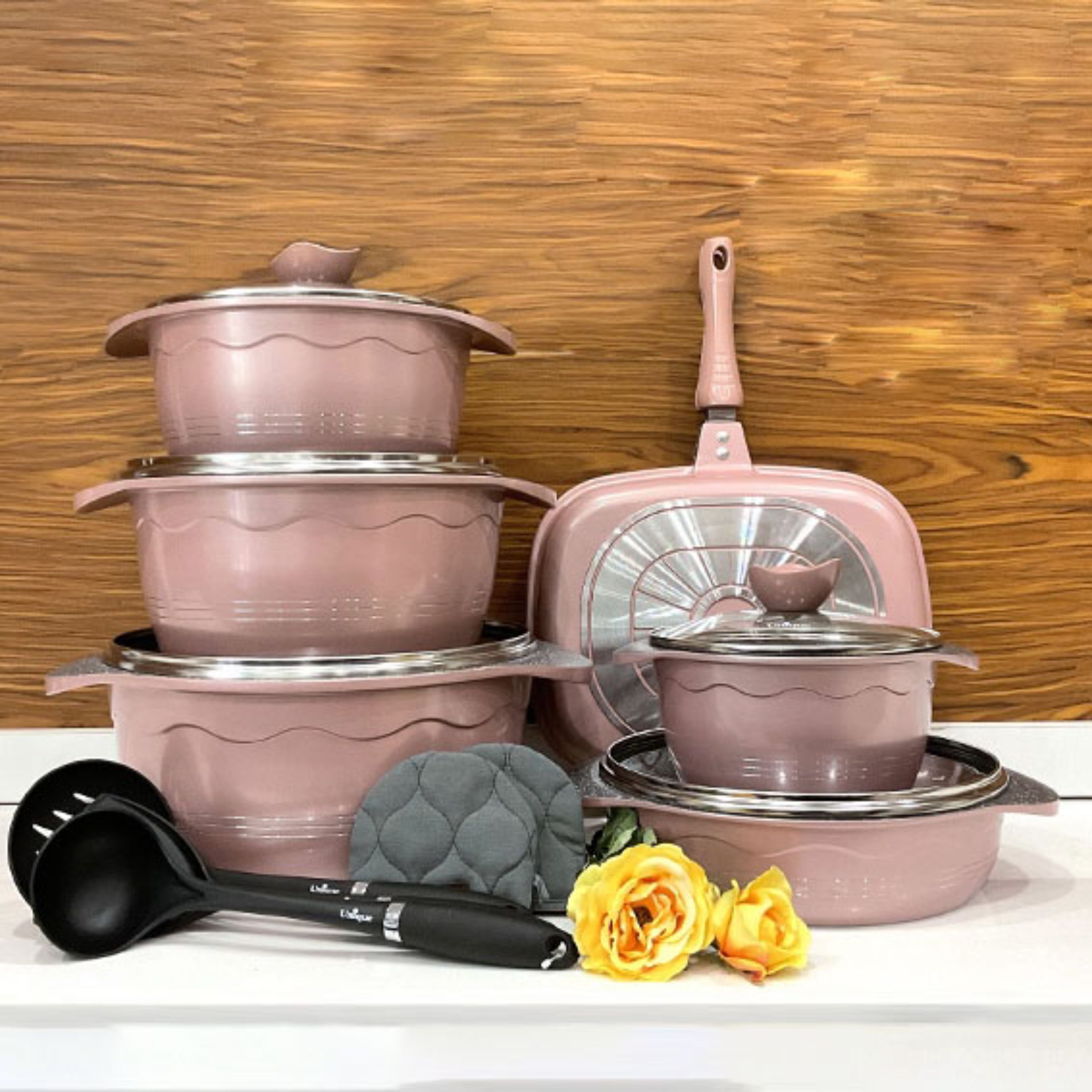 سرویس قابلمه یونیک 15 پارچه طرح بلا