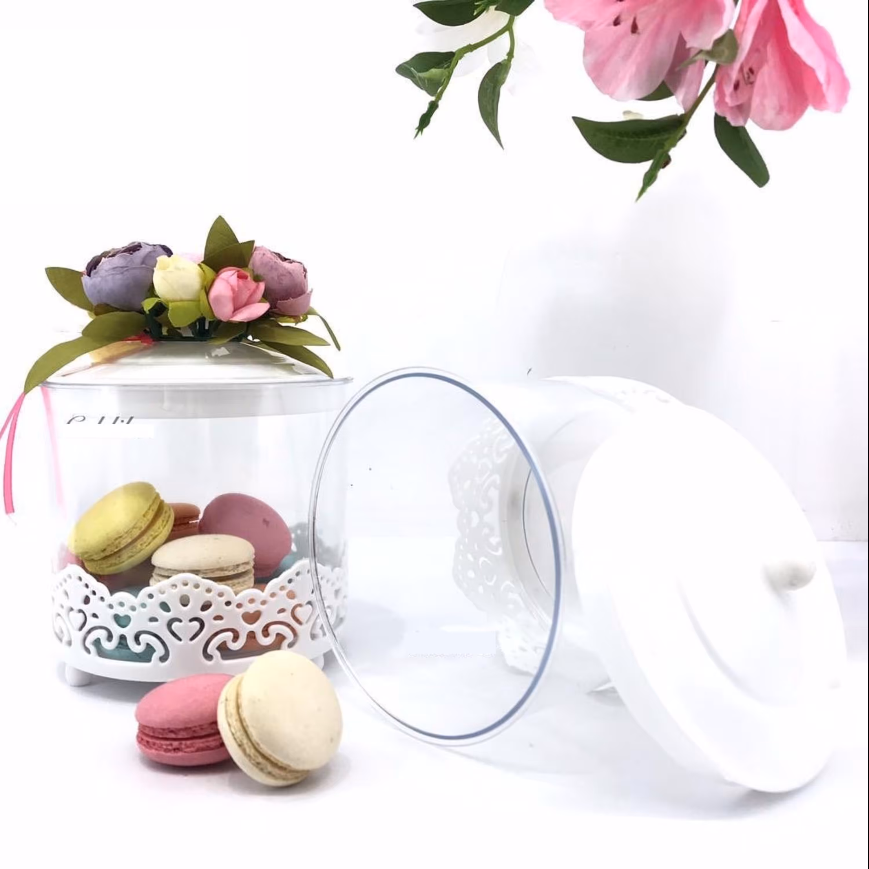 بانکه نیلوفر مدل سپید سایز کوچک