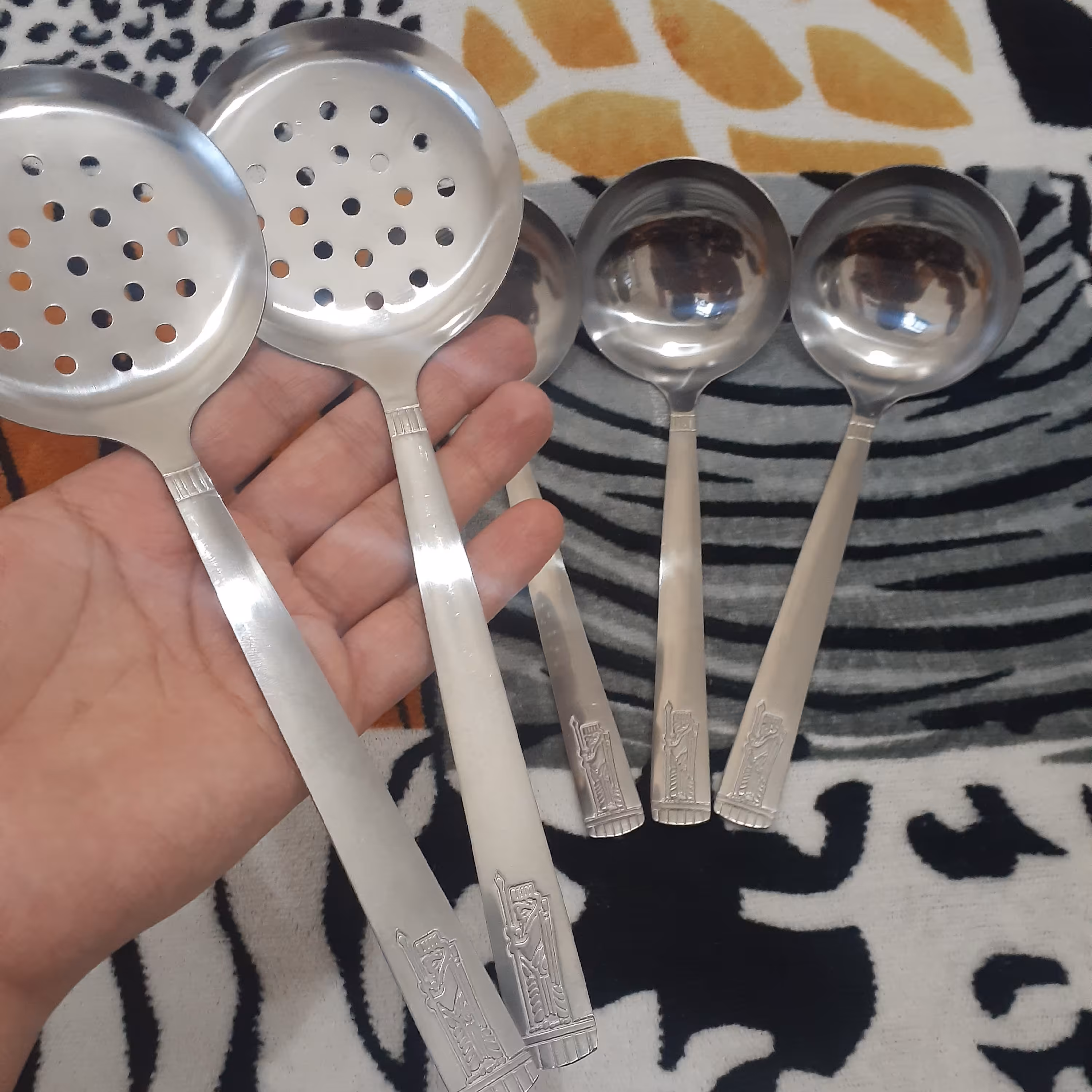 کفگیر خورشت کش ضخیم هخامنشی