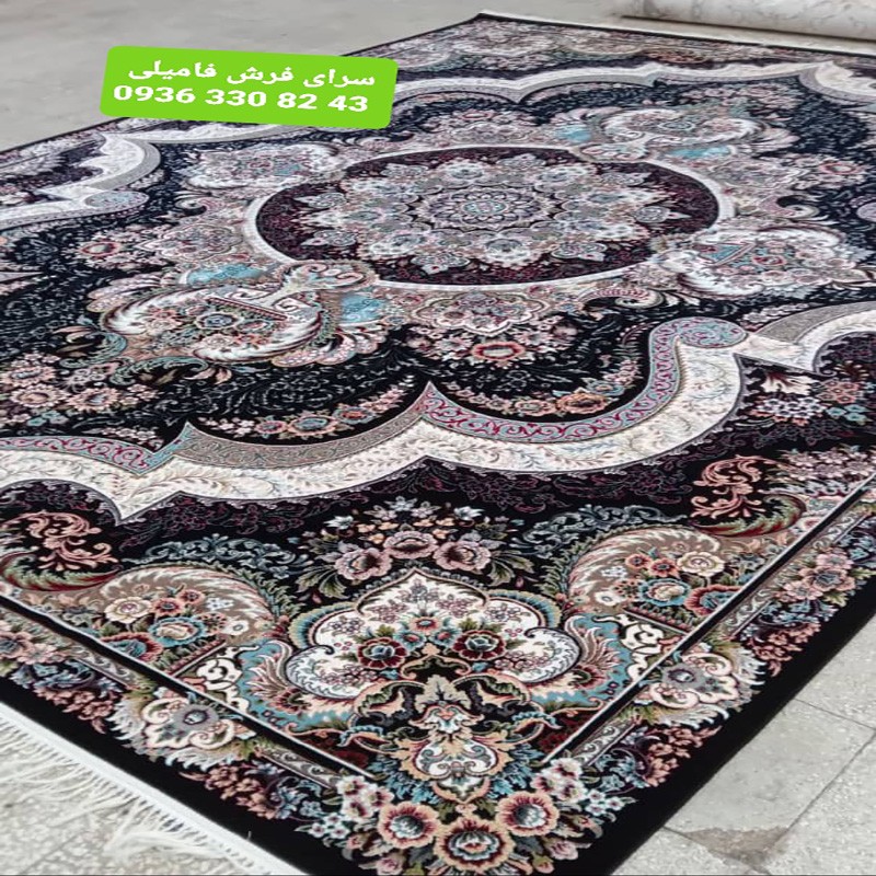 فرش ماشینی9متری طرح شهیاد700شانه تراکم2550رنگ سرمه ای نخ اکرولیک