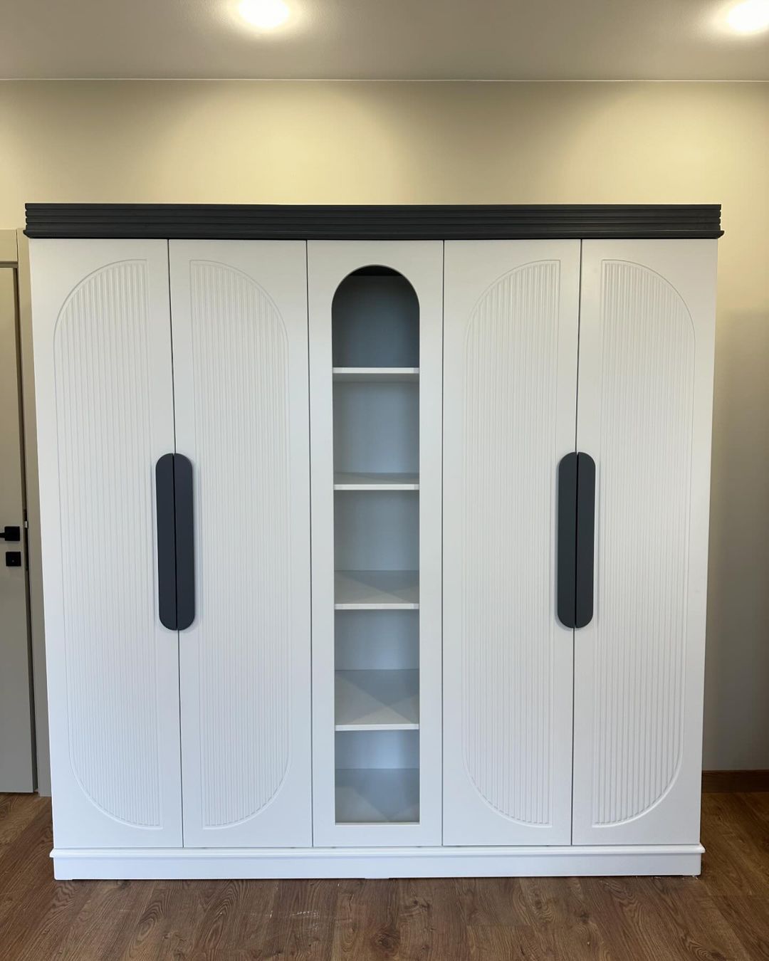 کمد لباس دکورآرای مدل DAKL26