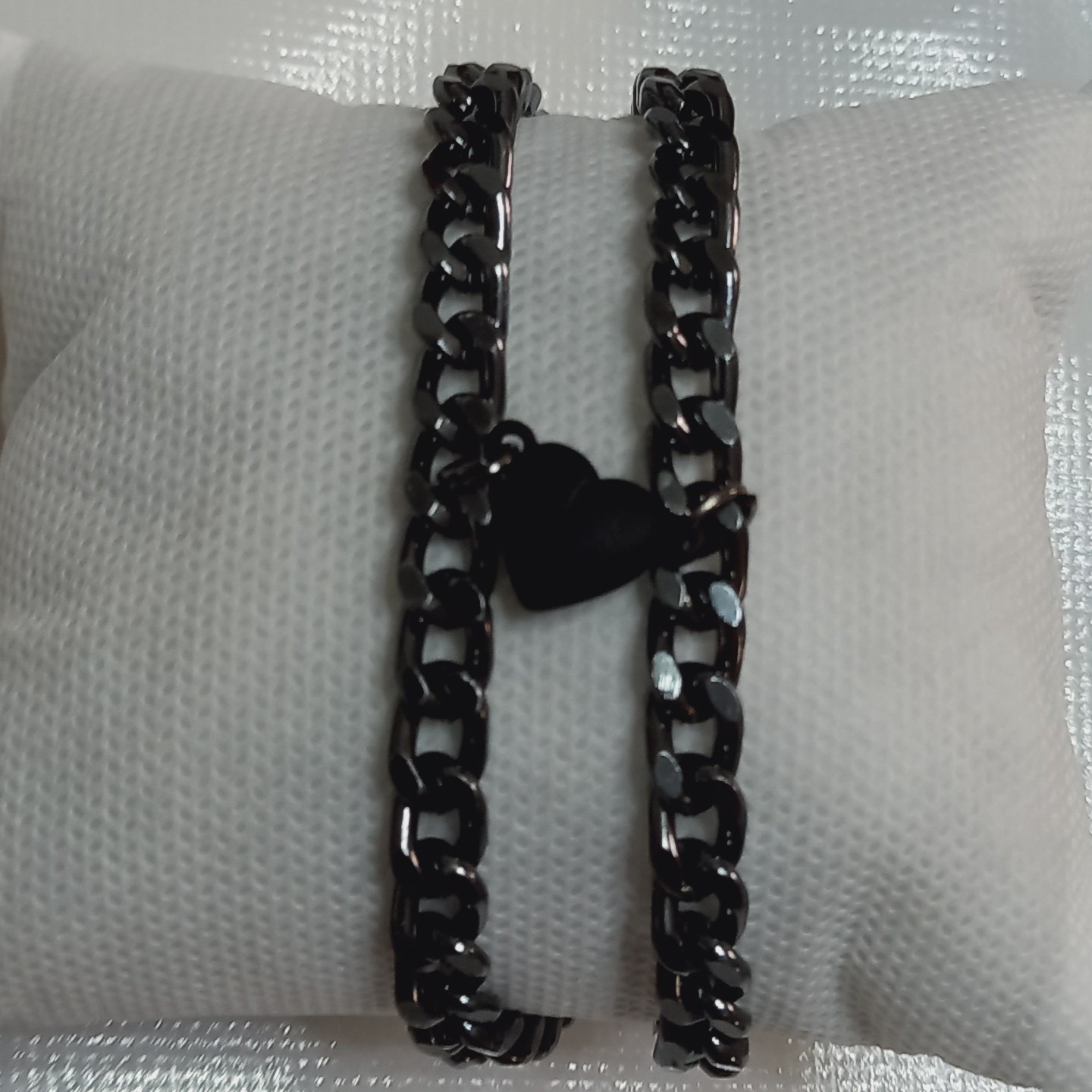 دستبند مگنتی مشکی  