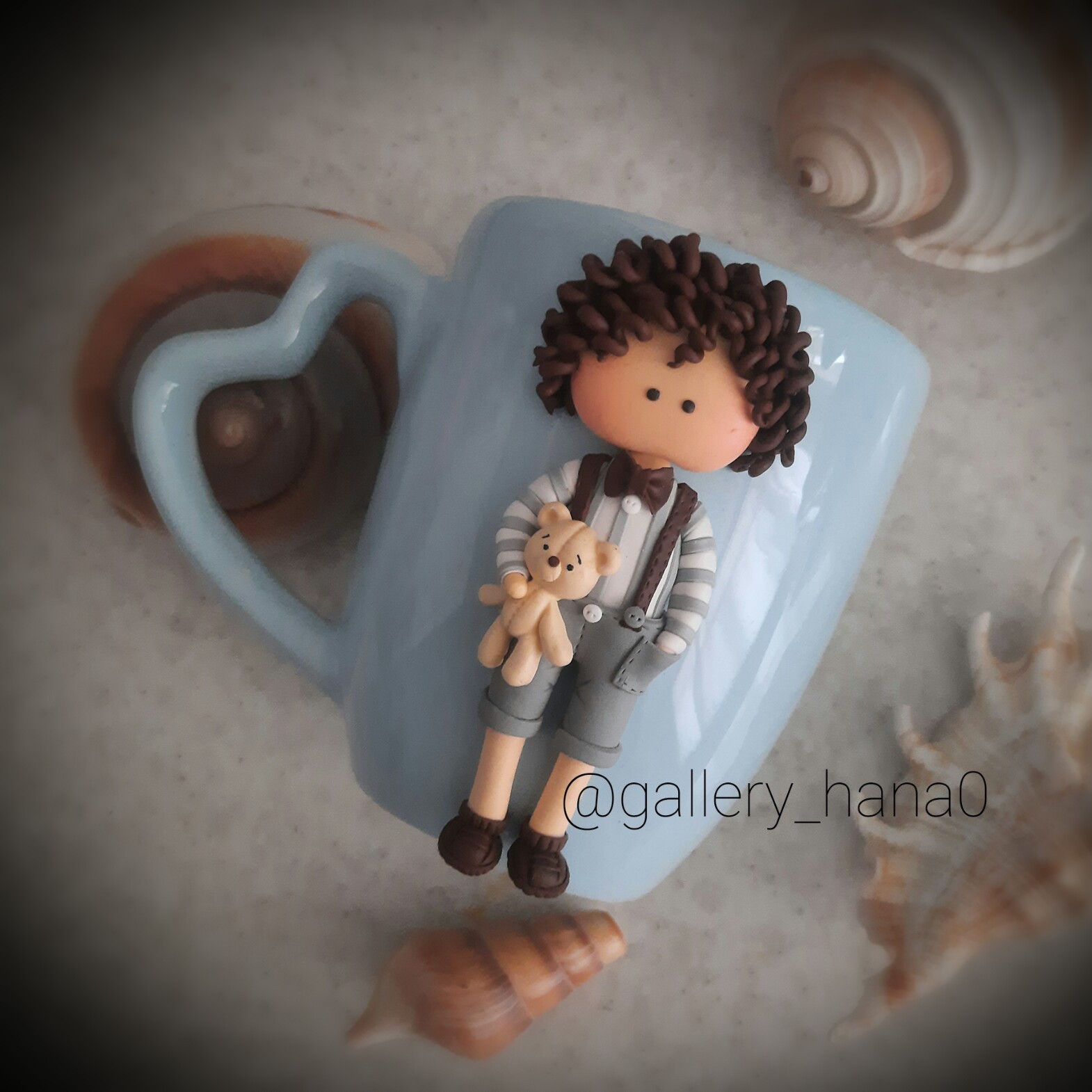 ماگ پسرانه موفرفری 