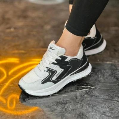 کتانی کفش مدل واریو