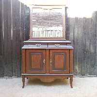 آینه کنسول مدل پیانویی دو درب  فروش به صورت نقد و اقساط چوب راش گرجستان   ضمانت 36 ماهه  بسیار شیک و زیبا