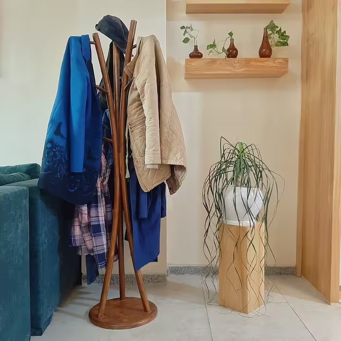 جالباسی ایستاده چوبی مدل رعنا چوبلباسی آویز لباس رنگ طبق سفارش مشتری