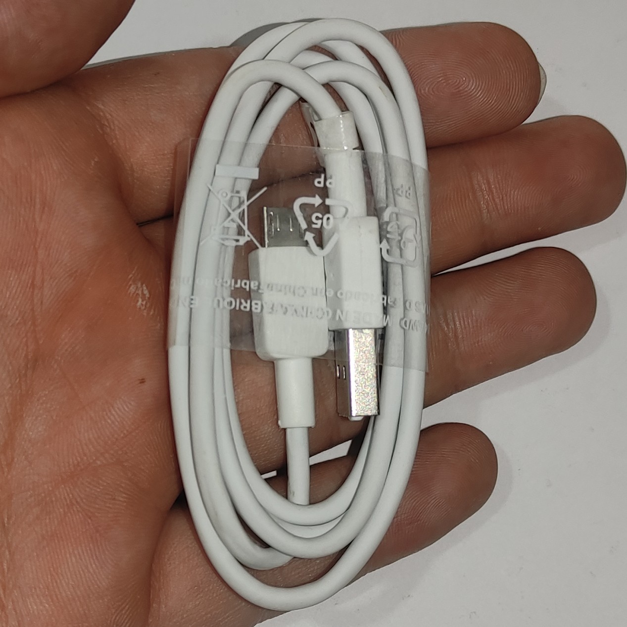 سیم شارژر اصلی هواوی میکرو 1متری سفید 50 گرمی موجود 