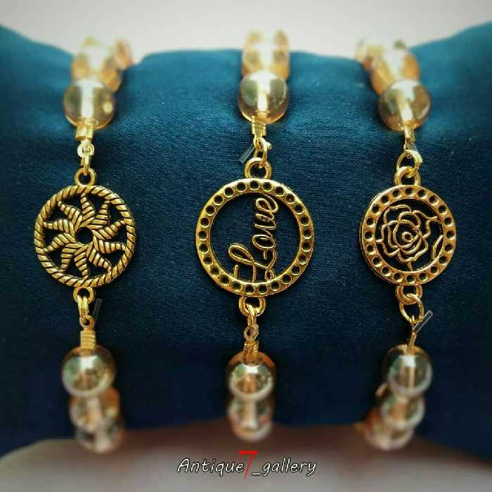 پک سه تایی دستبند مرواریدی مسی رنگ
وزن 42گرم
رنگ مسی 
سایز متوسط