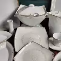 سرویس چینی پردیس طرح لنا 105 پارچه 12 نفره درجه یک