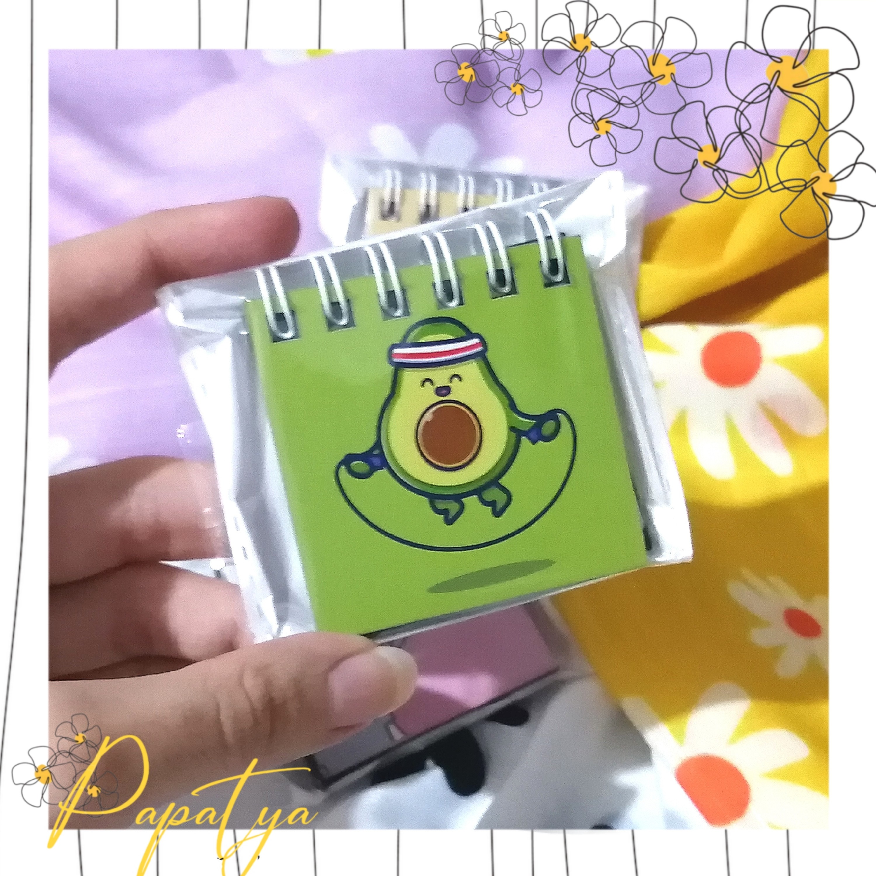 دفترچه چوبی عددی فانتزی ارسال رندوم جلد دو رو فنری سایز 5 سانتی