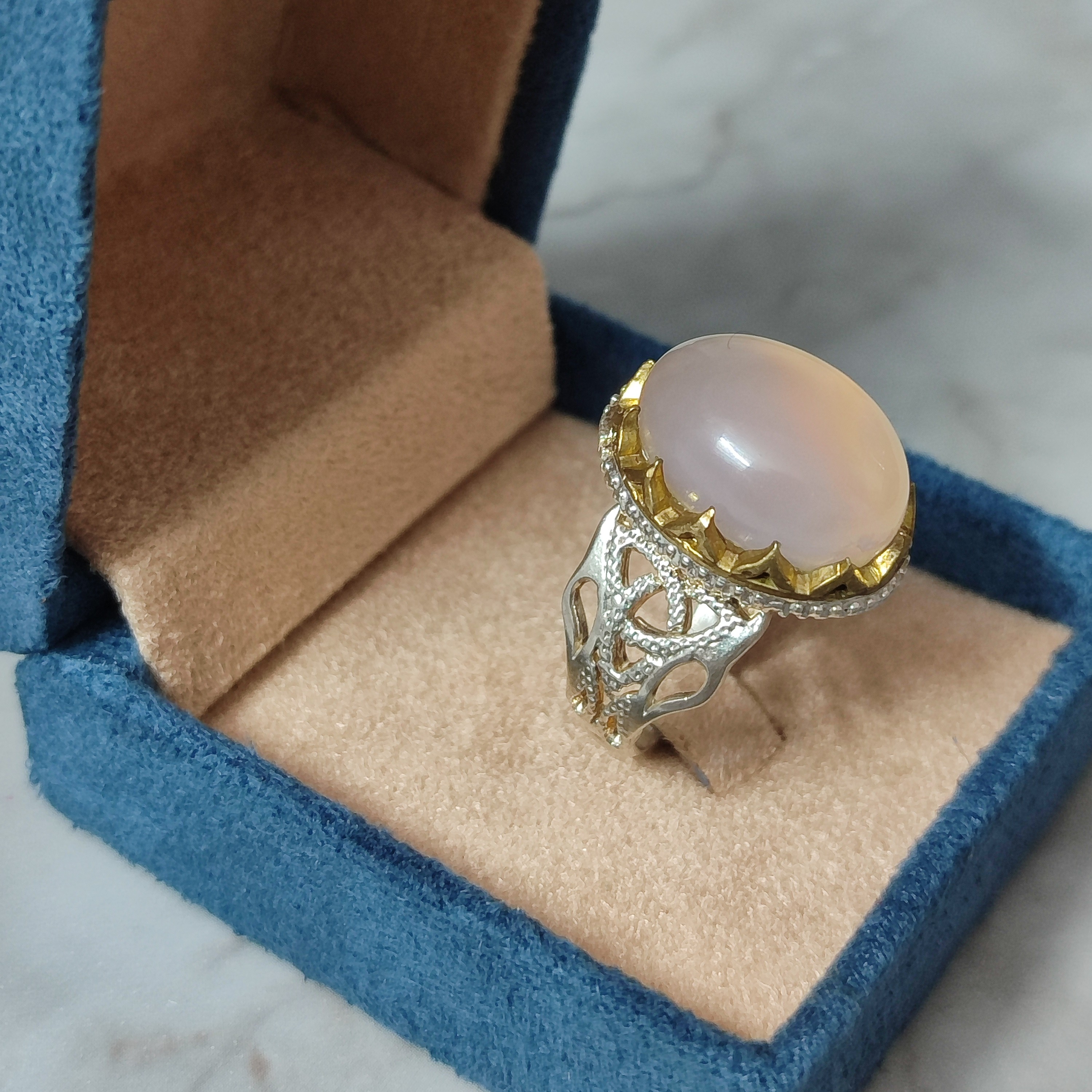 انگشتر نقره عقیق سوسنی شیک و متفاوت