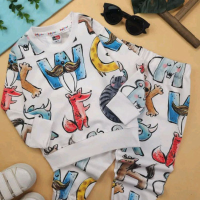 بلوزشلوارپسرانه حروف