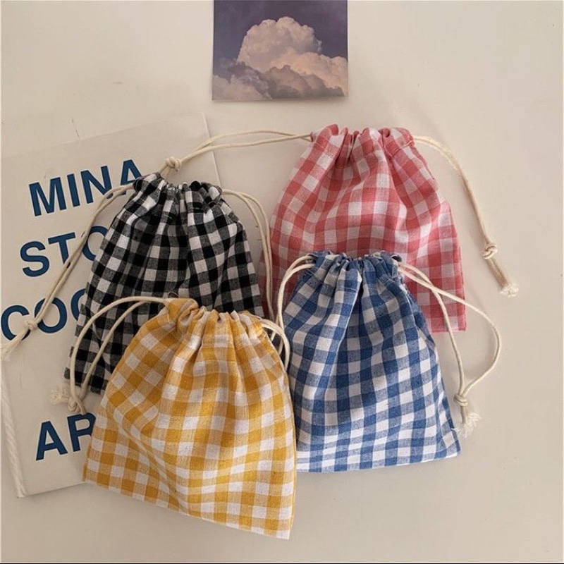 کیف کیسه ای چهارخونه کوچک