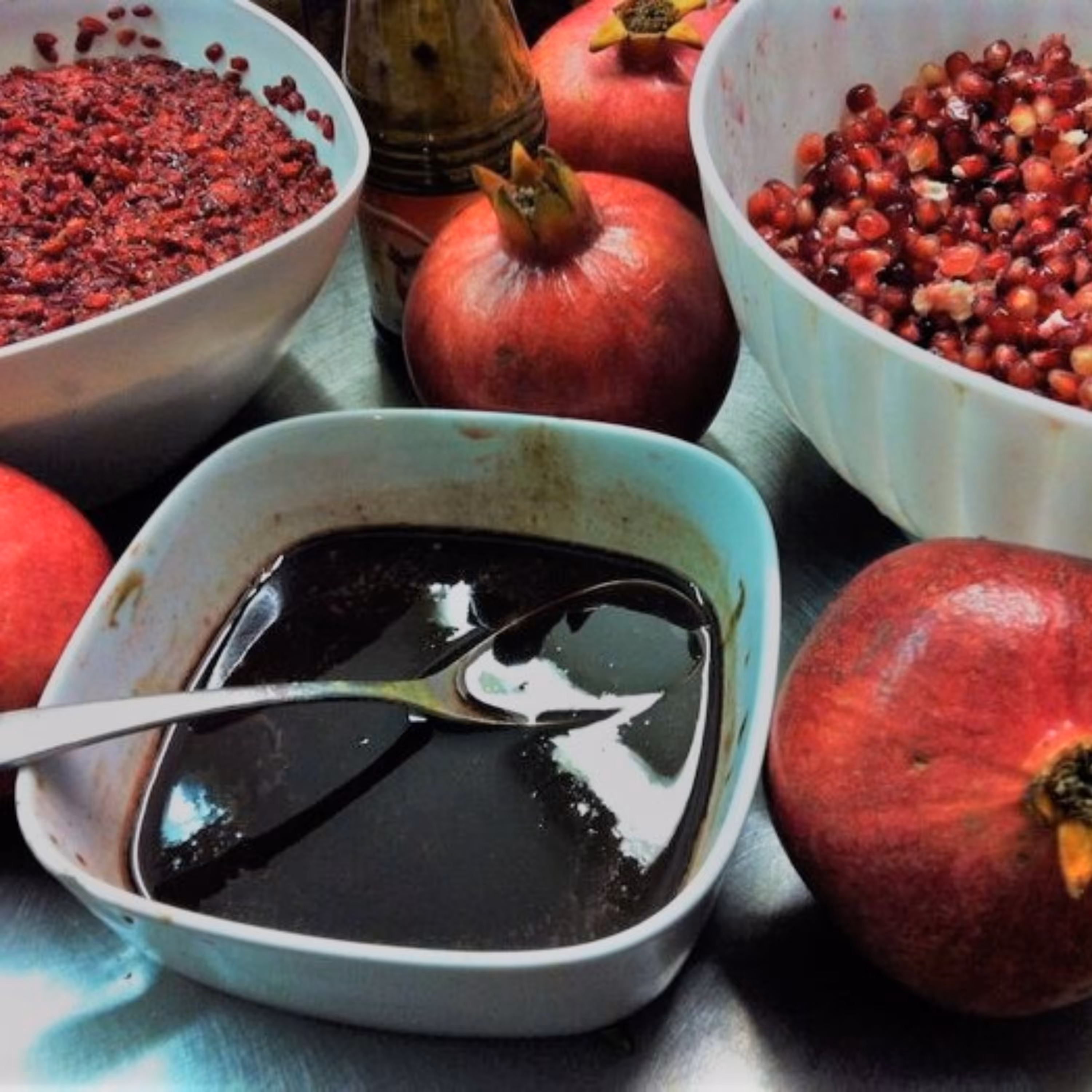 رب انار خانگی محلی گیلان ملس 800 گرم