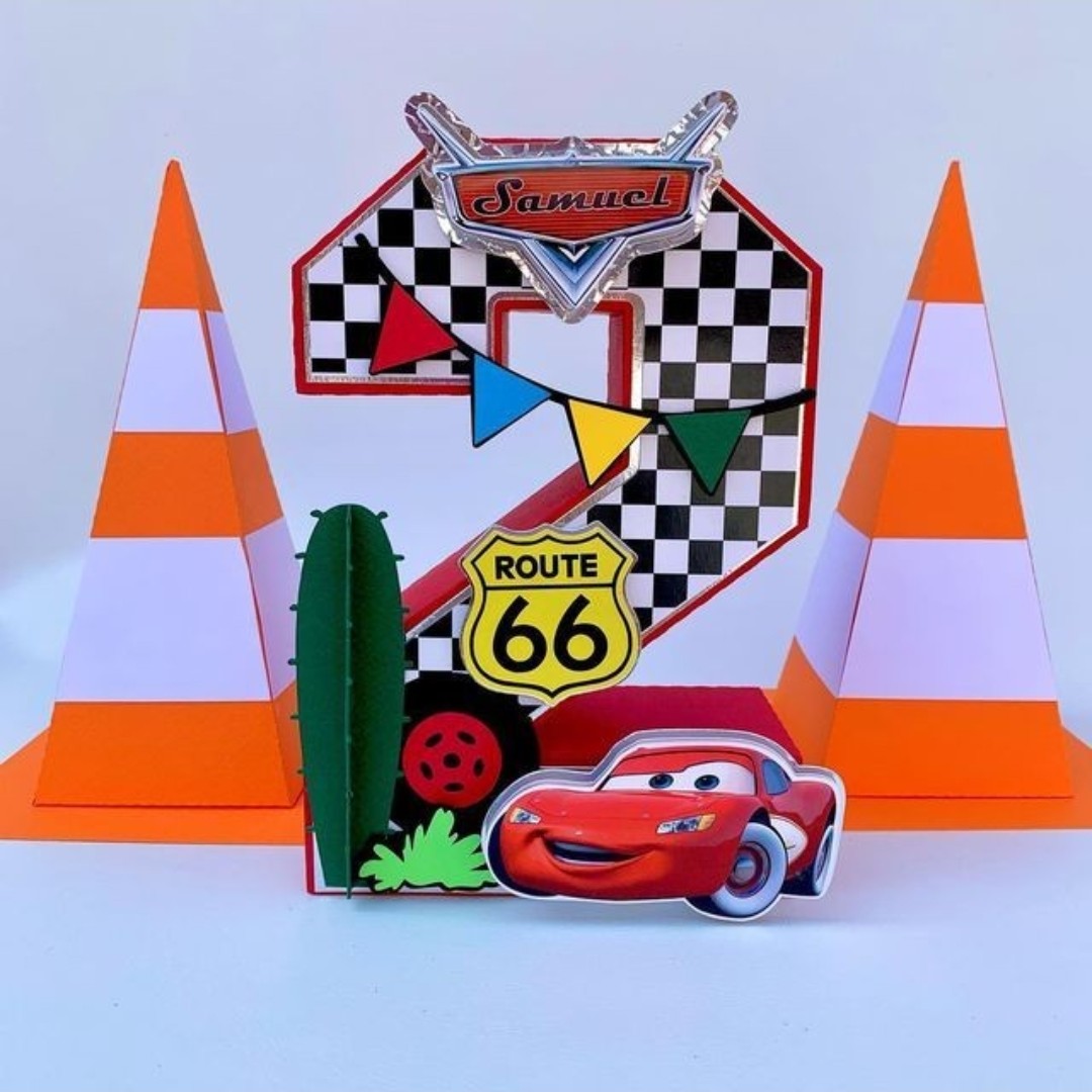 استند3Dعدد تولد دستسازه گیفت برجسته تم پسرانه مک کوئین و دوستان50cm