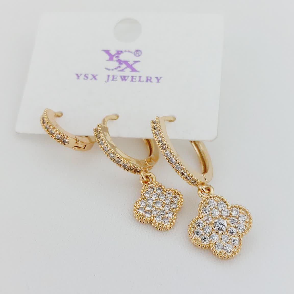 گوشواره کد10009ست طرح جواهر برند ysx آبکاری طلا رنگ ثابت ضدحساسیت