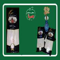 ماکارونی سفید طبیعی و سالم. فقط گندم آب و نمک. بدون مواد شیمیایی و سرطانزا. 