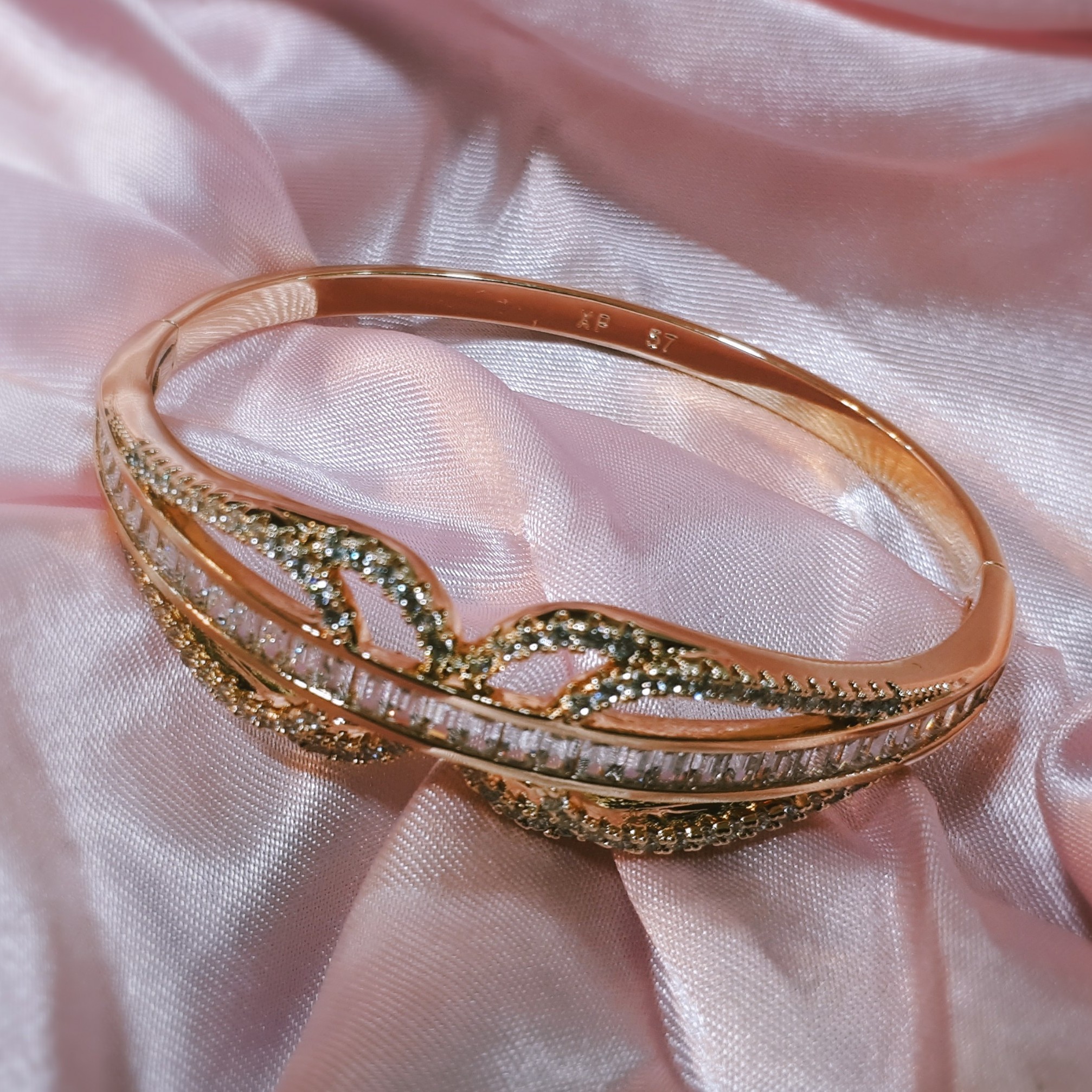 دستبند ژوپینگ