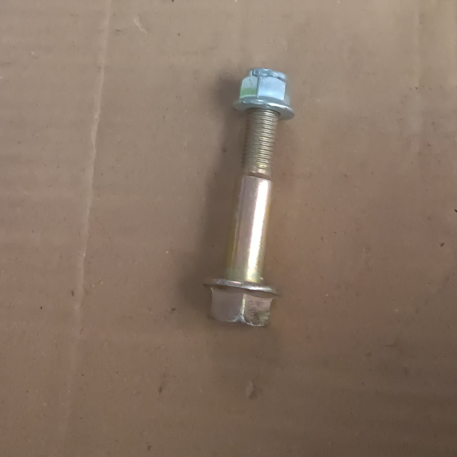 پیچ و مهره  سگ دست طبق ساندرو