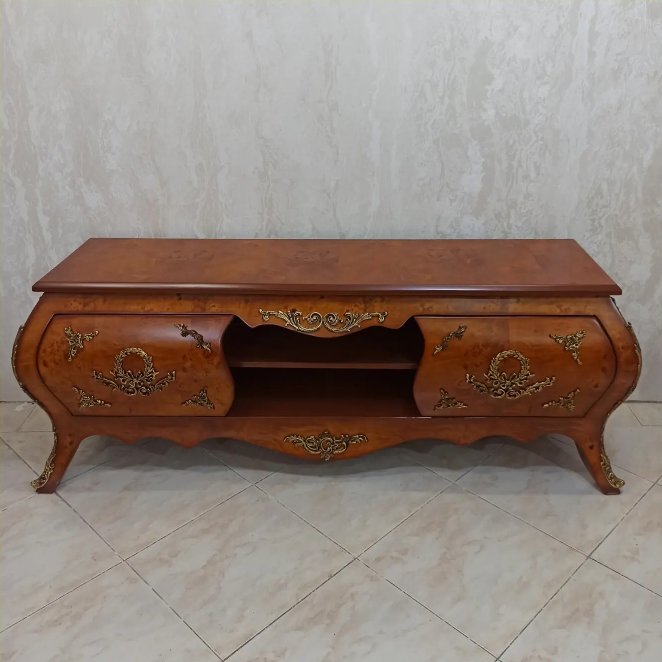 میز تلویزیون خمره ای (پس کرایه)