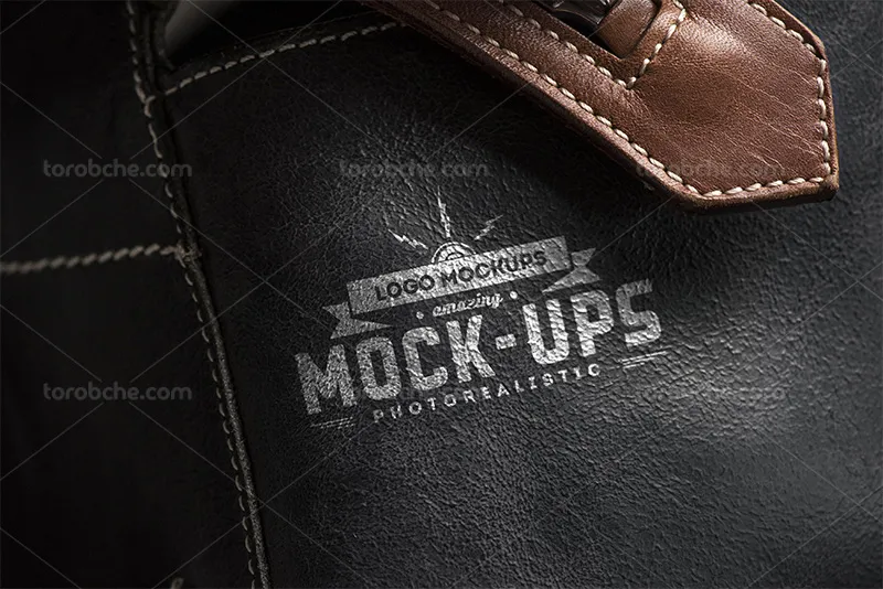 موکاپ لایه باز لوگو روی پارچه از زاویه بالا | گرافیک با طعم تربچه