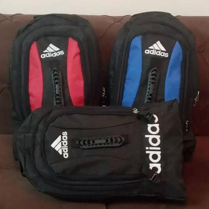 کوله در 3 رنگ موجود