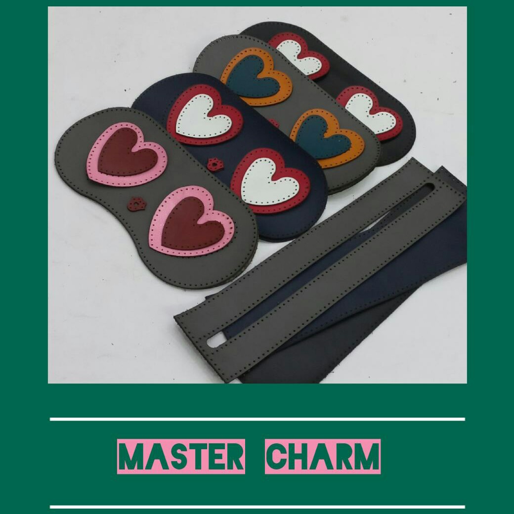 چرم برش خورده جا مدادی  طرح قلب