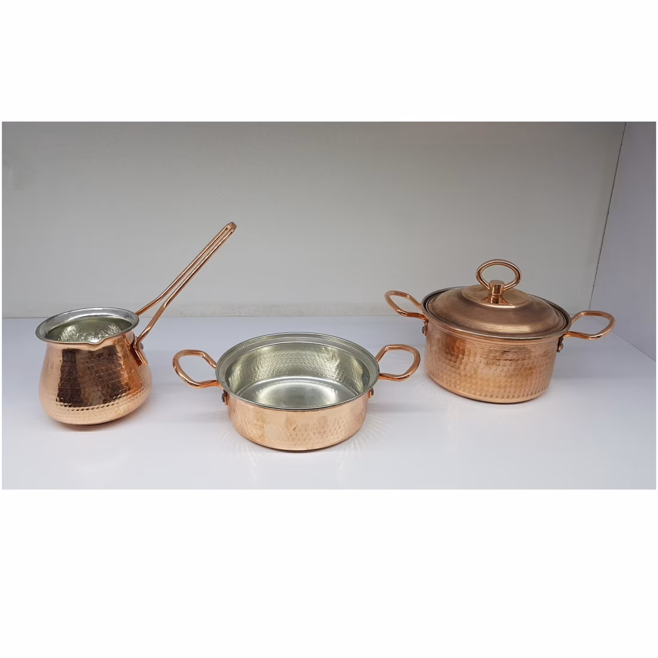 سرویس قابلمه مسی کودک 4پارچه شامل قابلمه  ماهیتابه  شیرگرمکن و یک عدد درب مشترک 