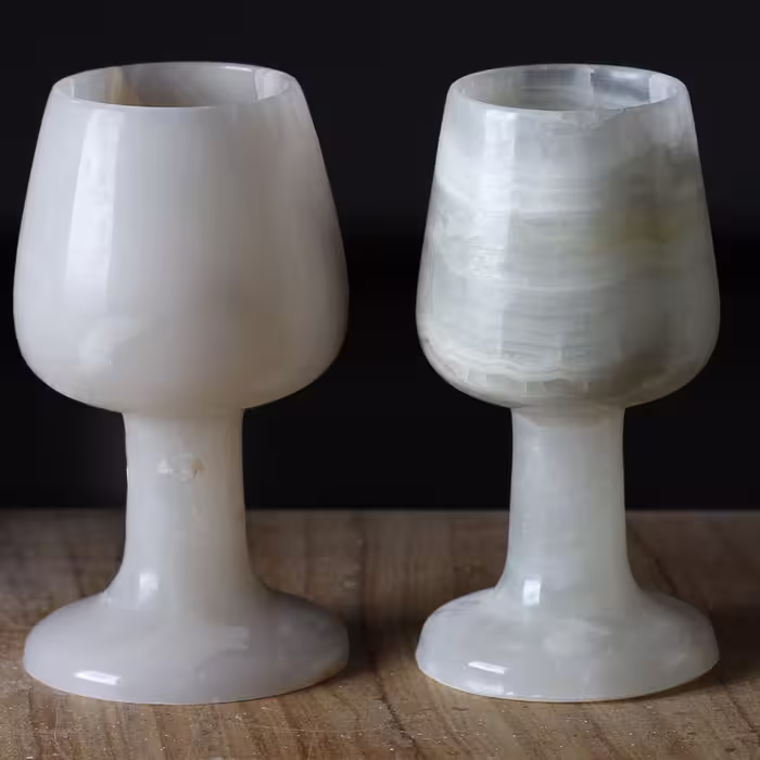لیوان پایه دار سنگ مرمر  قطر 5.5و ارتفاع 15