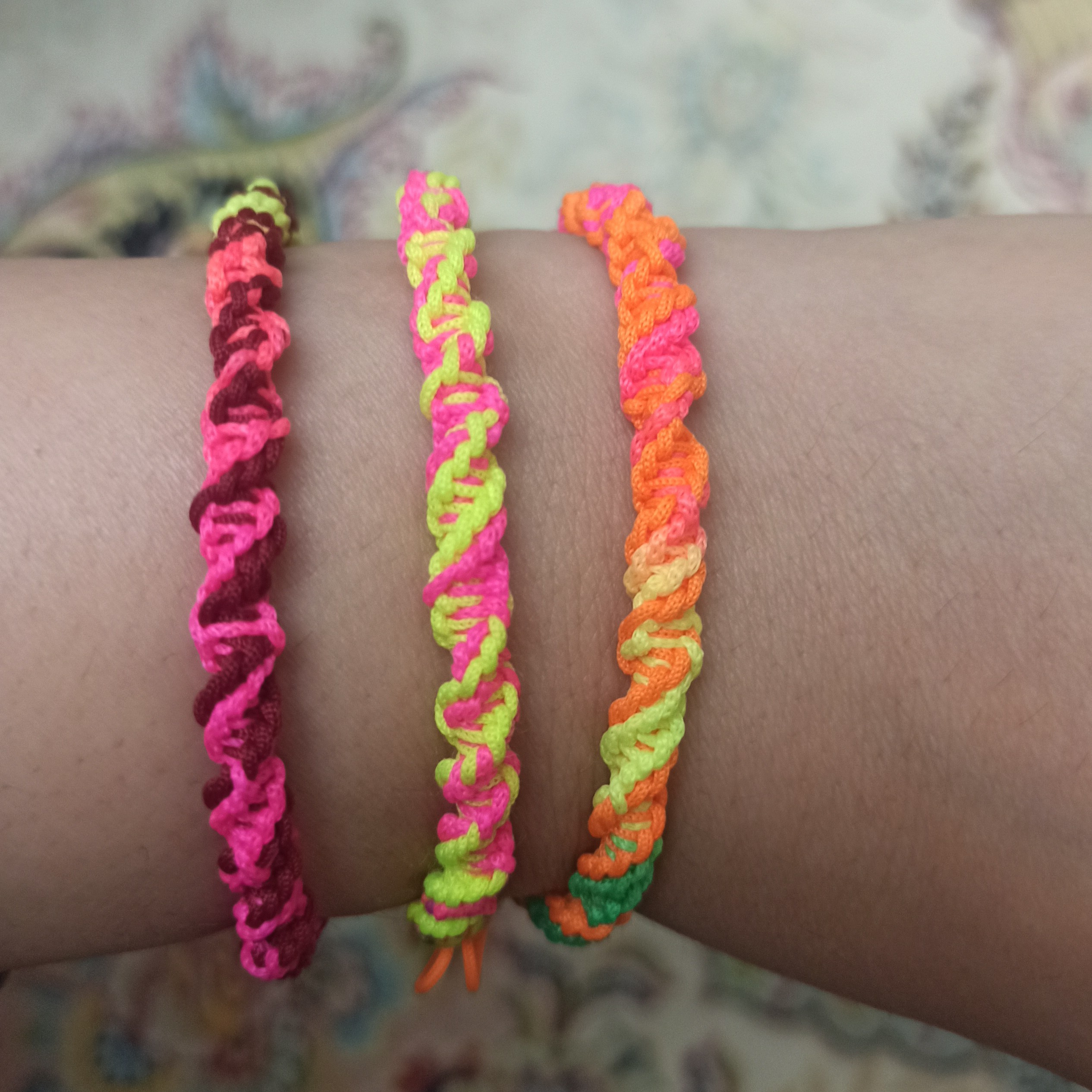 دستبند بافت