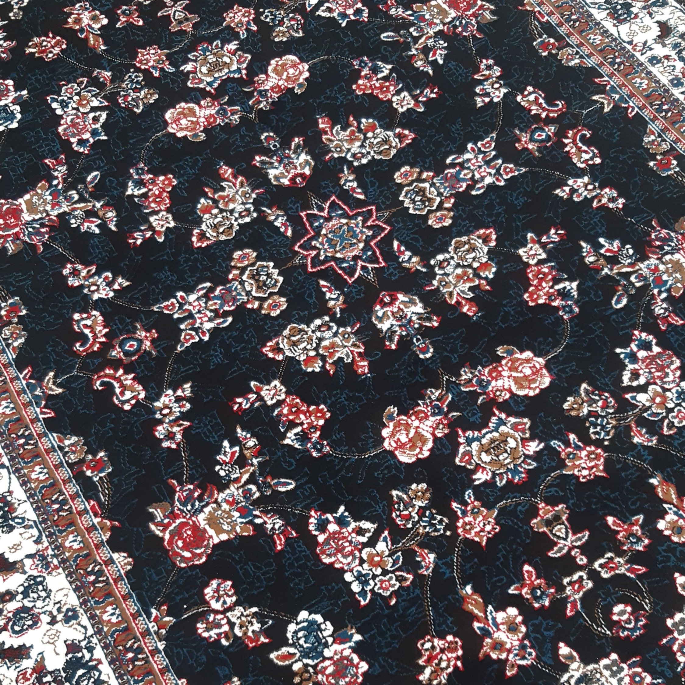 فرش  6متری بی سی اف 440 شانه زمینه سرمه ای طرح گیلدا