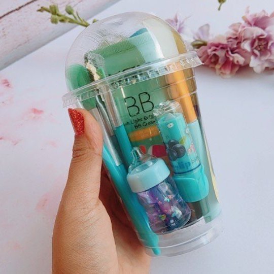 پک آرایشی آبی