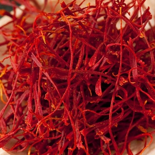 زعفران نگین