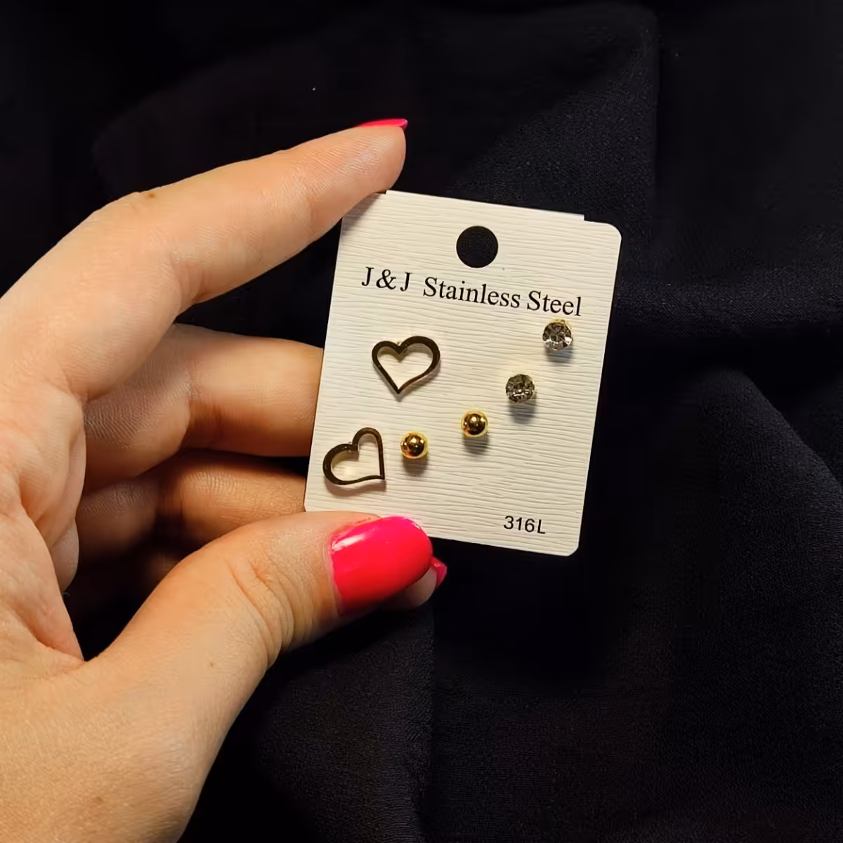 پک گوشواره میخی طرح قلب stainless steel 