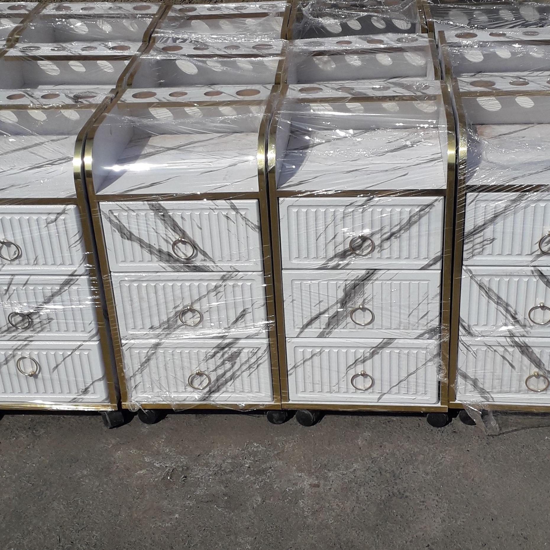 ترولی چوبی وکیوم  ارسال رایگان نیست