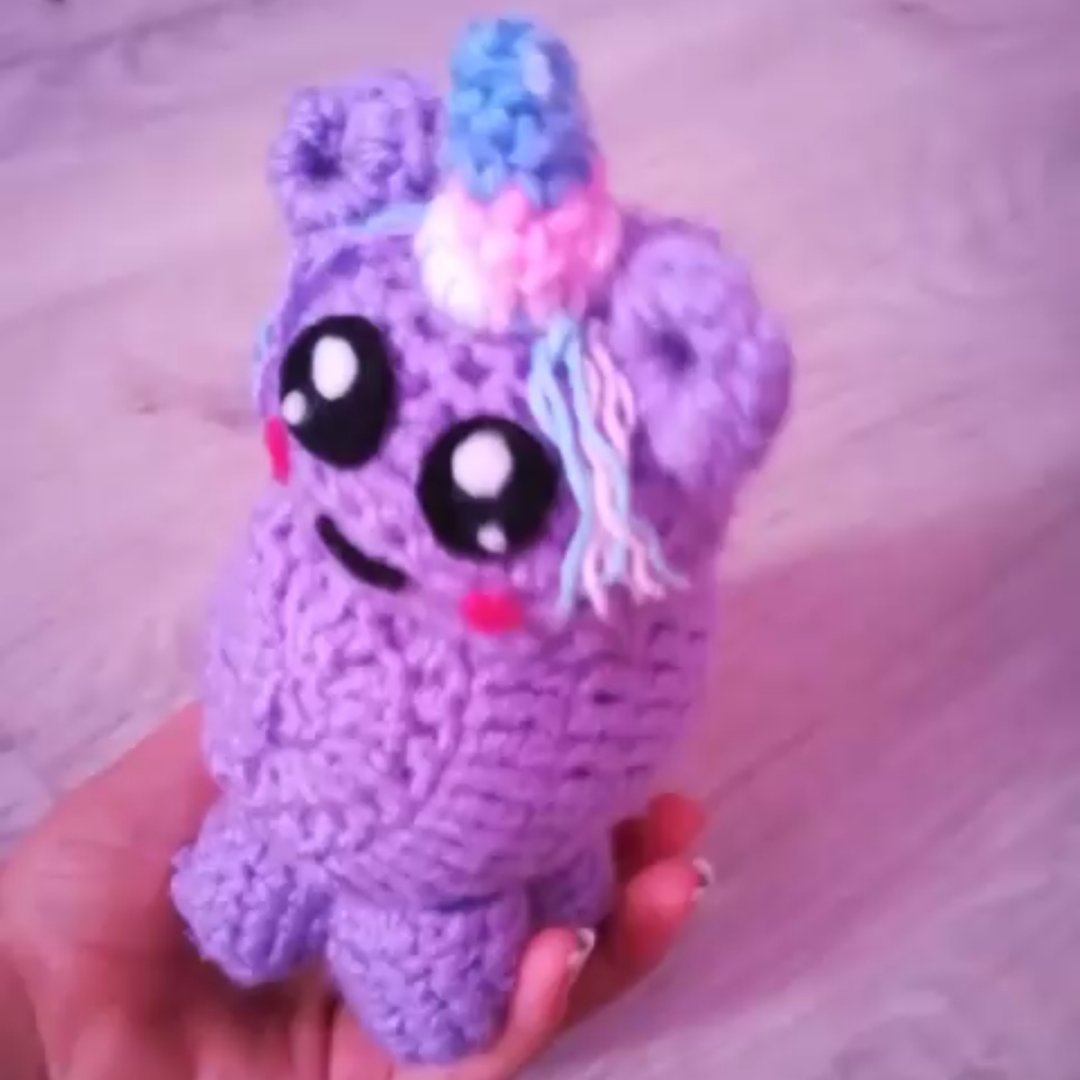 عروسک بافتنی تک شاخ 