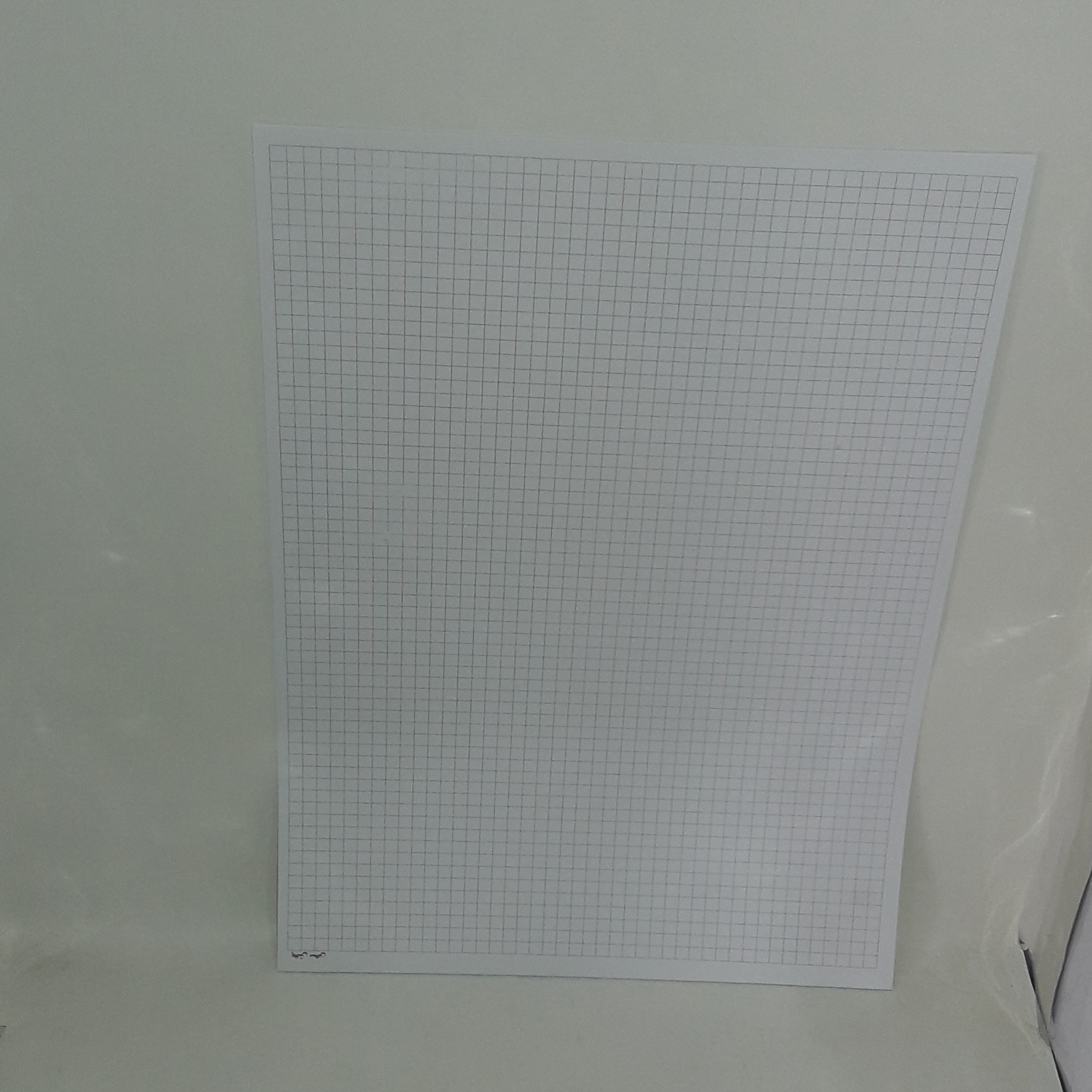 کاغذ شطرنجی نیم سانتی سایز A4 ( دانه ای )