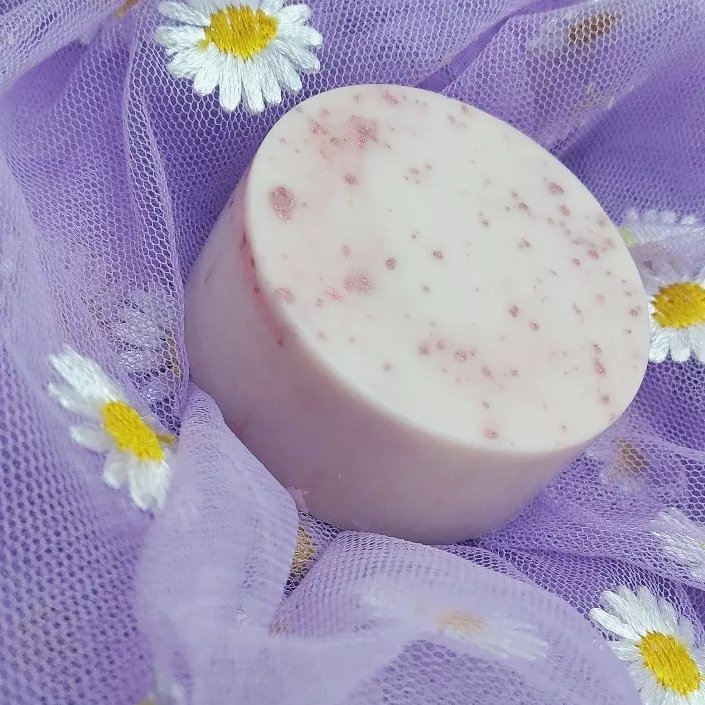 صابون دستساز عسل با روغن گل محمدی (50 گرمی)