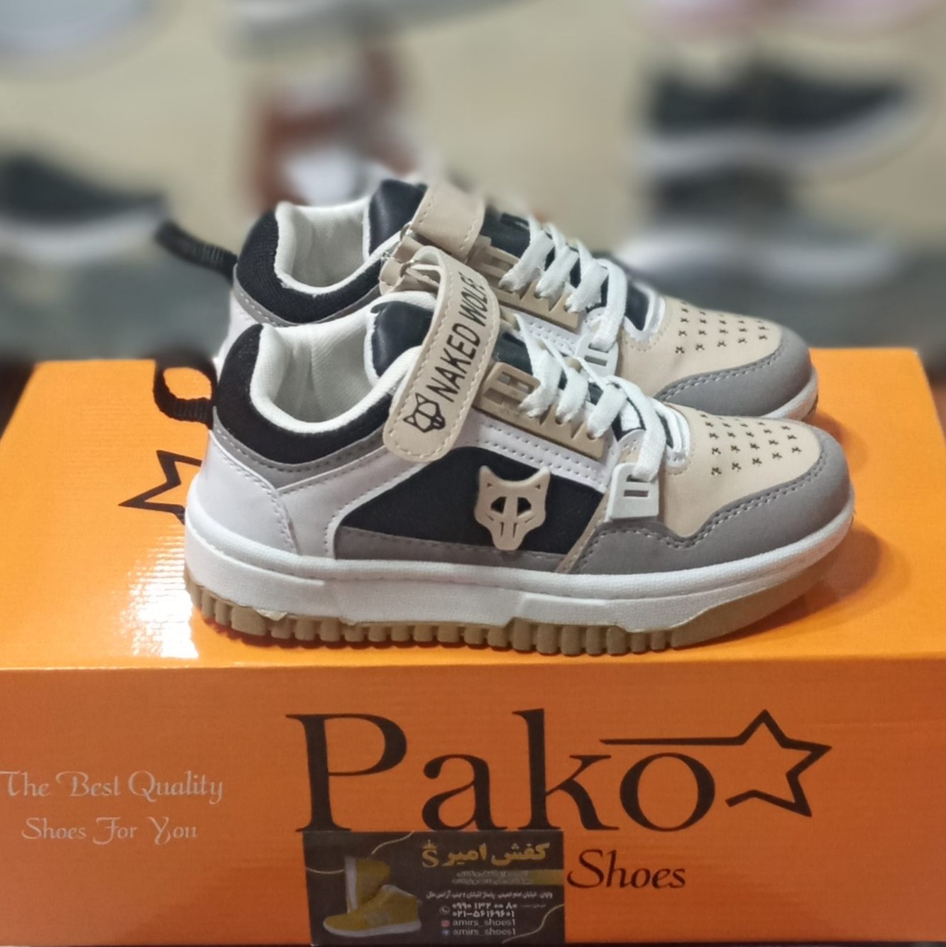 کتونی ولف جذاب  به قیمت استثنایی OFF 