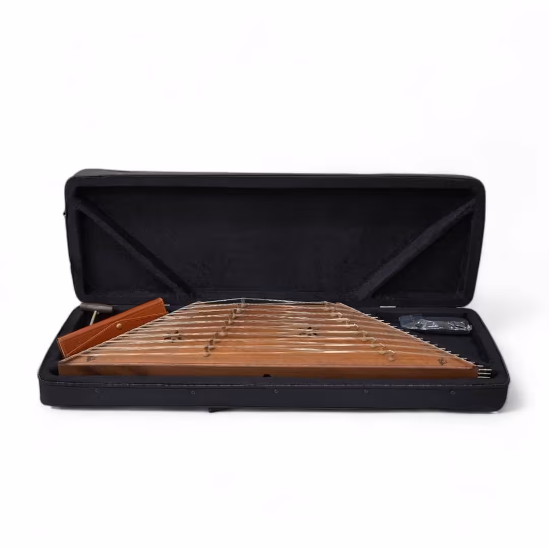 سنتور کد 10 تمام چوب گردو واقعی فوق العاده خوش صدا با کیفیت همراه با تمام لوازم  سنتور