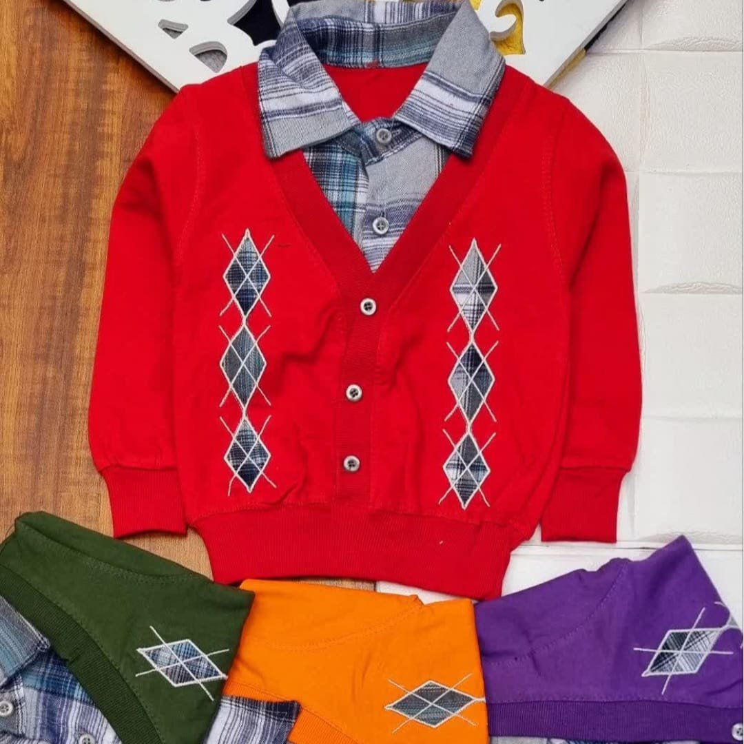 بلوز پسرانه جنس  پنبه ای مدل  یقه دار سایز 45،50 رنگ یشمی ارسال رایگان