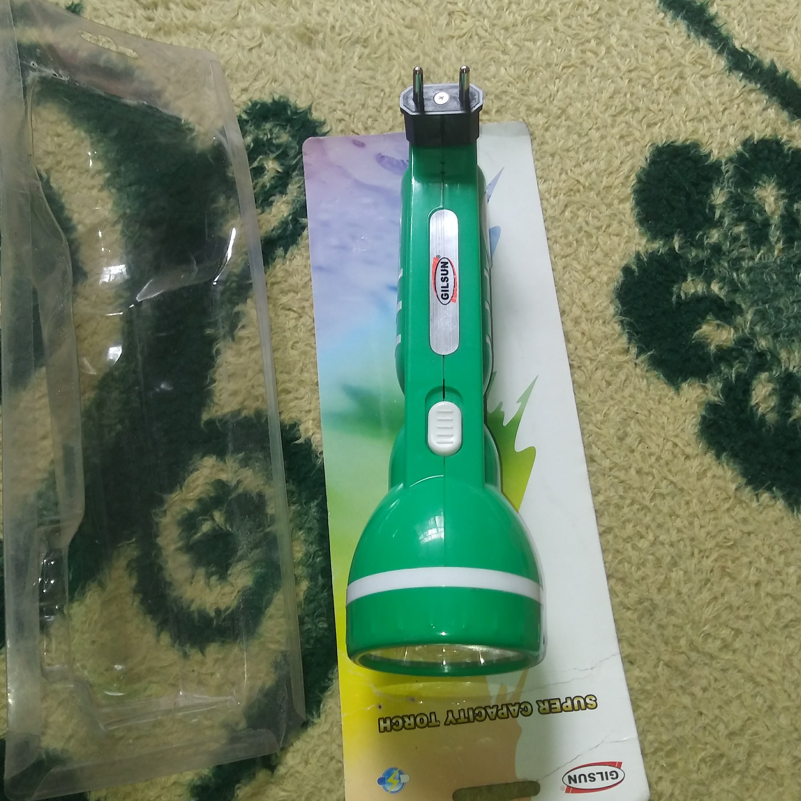 چراغ قوه شارژی 2