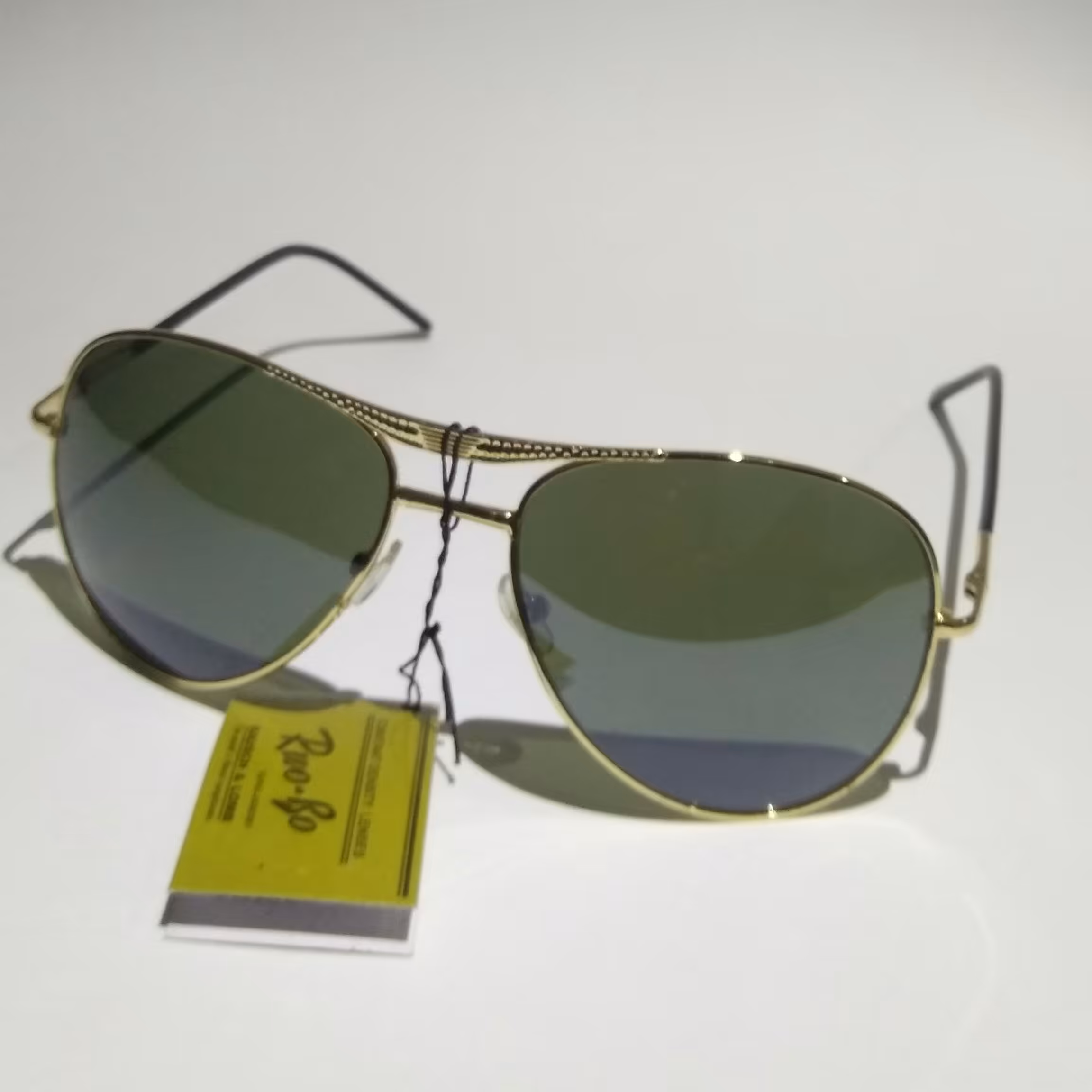 عینک مردانه طرح ریبون 