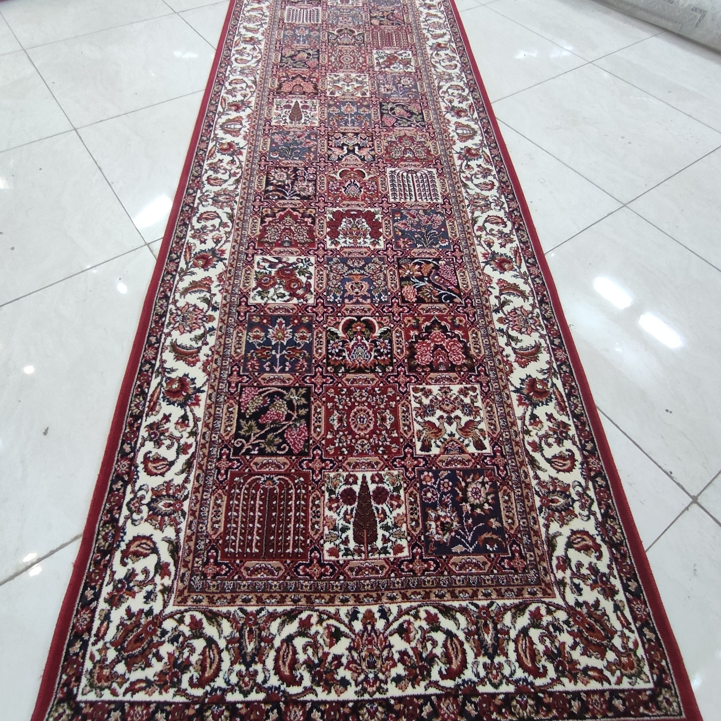 کناره فرش راهرویی 3 متری طرح خشتی 700 شانه بدون پرز دهی وموگیری