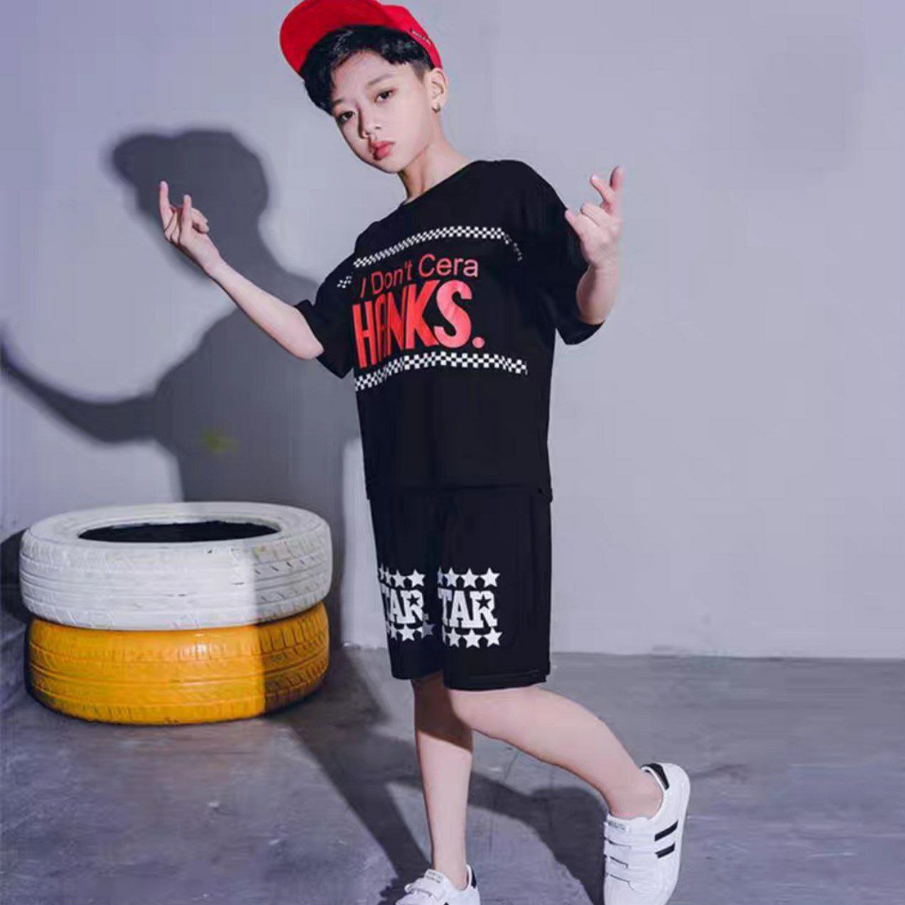 پوشاک بچگانه لباس دوتیکه پسرانه تیشرت و شلوارک بچگانه  