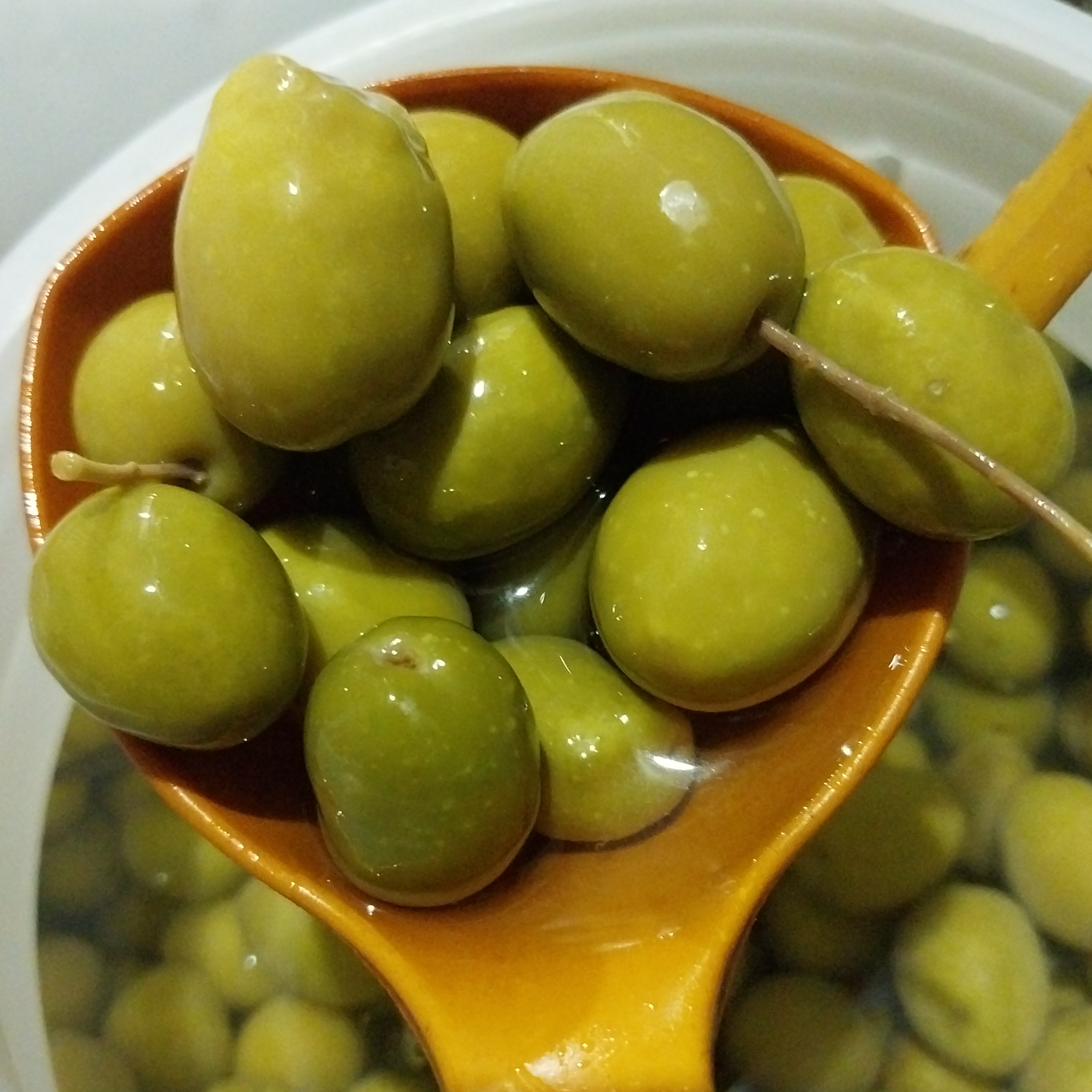 زیتون سوپر ویژه در بسته بندی یک کیلویی