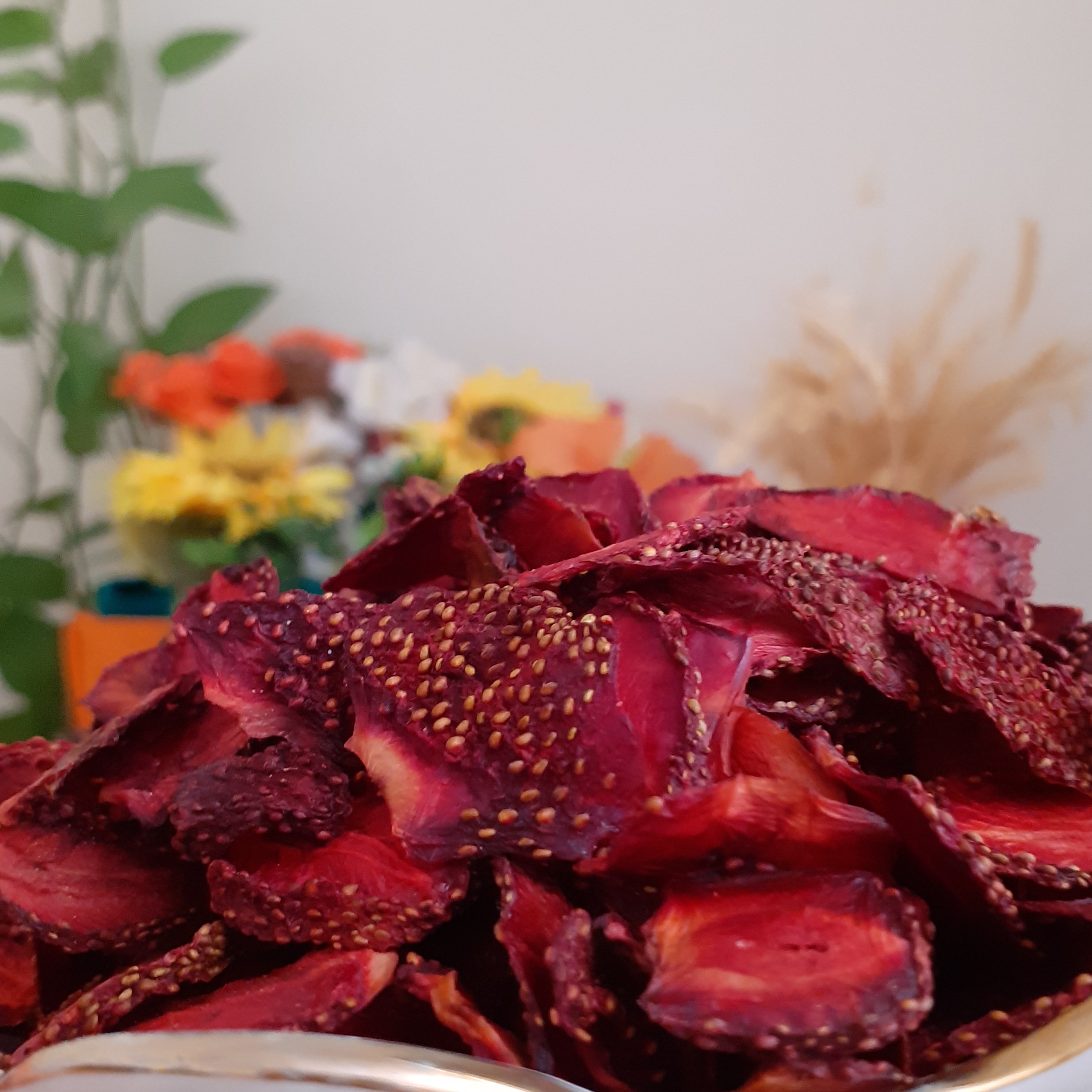 توت فرنگی خشک شده کیفیت عالی سفارش از 100 گرم به بالا